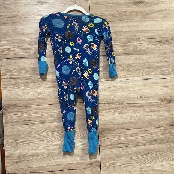 Little sleepies 6-12m one pice - Picture 4 of 4